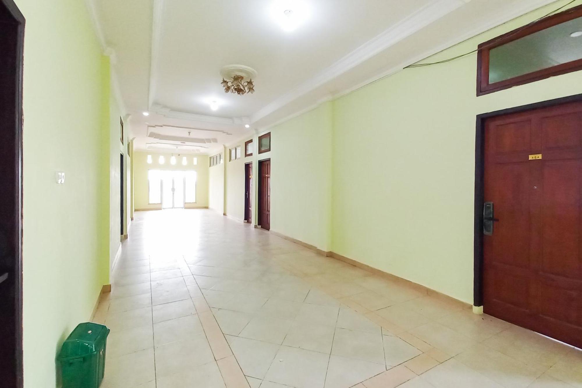 Hotel Reddoorz Syariah At Uin Suska Pekanbaru
