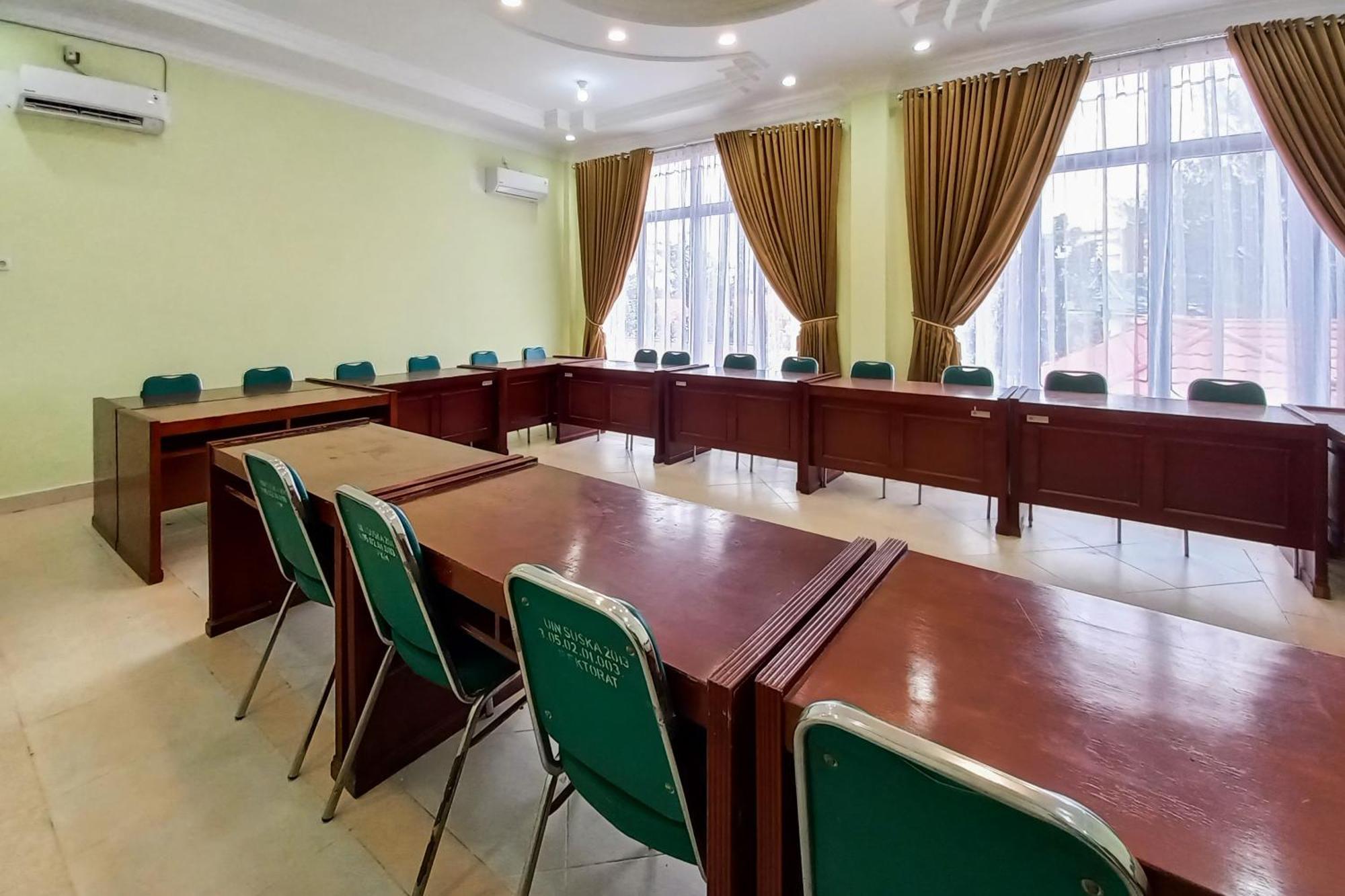 Reddoorz Syariah At Uin Suska Pekanbaru